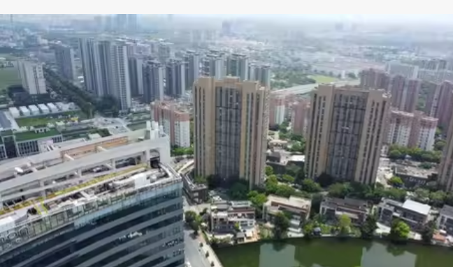 上海市青浦区青浦镇竹盈路339弄71号208室（卓越世纪中心）通燃气 民用